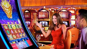 Antarmuka aplikasi soho slot menampilkan meja blackjack langsung dan menu navigasi